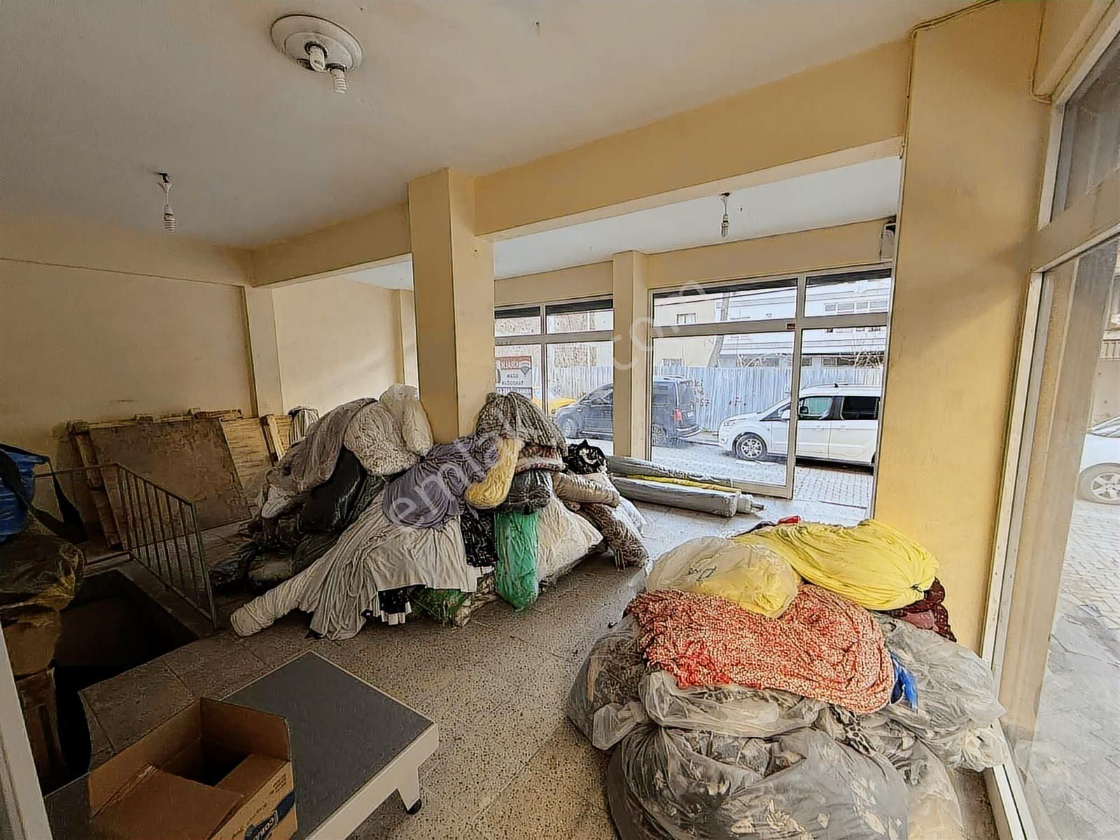 Remax Ozan Tandoğan 103/b Sk Tekstilcilerin Merkezinde Köşebaşı - Görsel 8