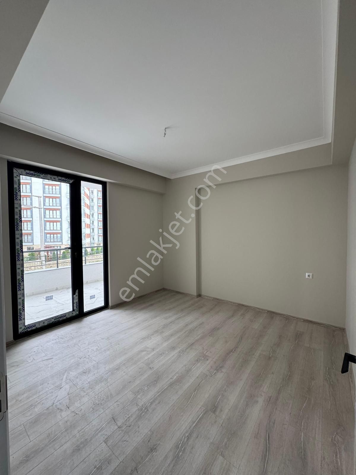 Yalı Gayrimenkulden Üniversite Mahallesi 3+1 Sıfır Satılık Daire - Görsel 8
