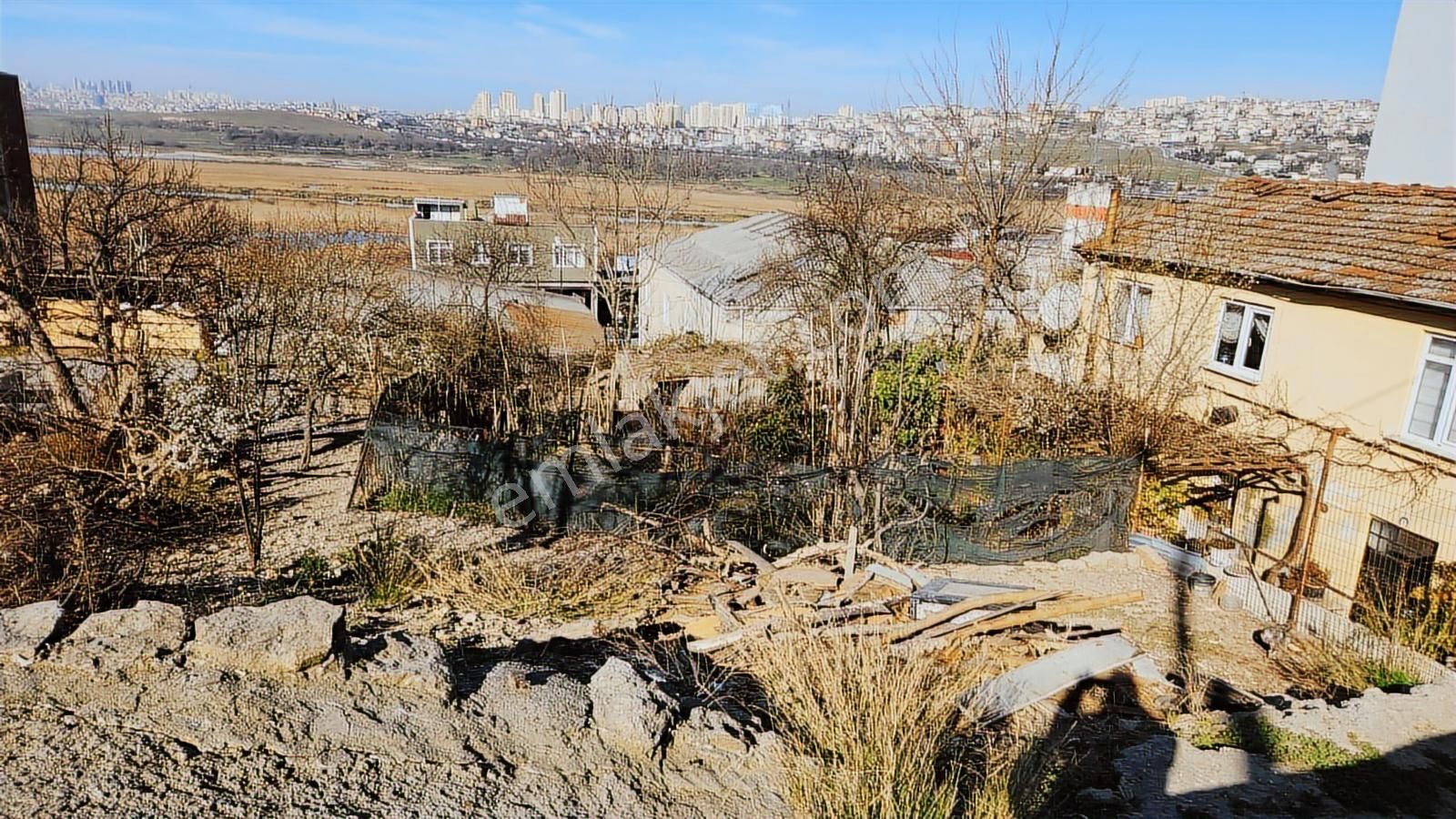 Yarımburgaz'da Satılık Göl Manzaralı Konut Imarlı Arsa - Görsel 9