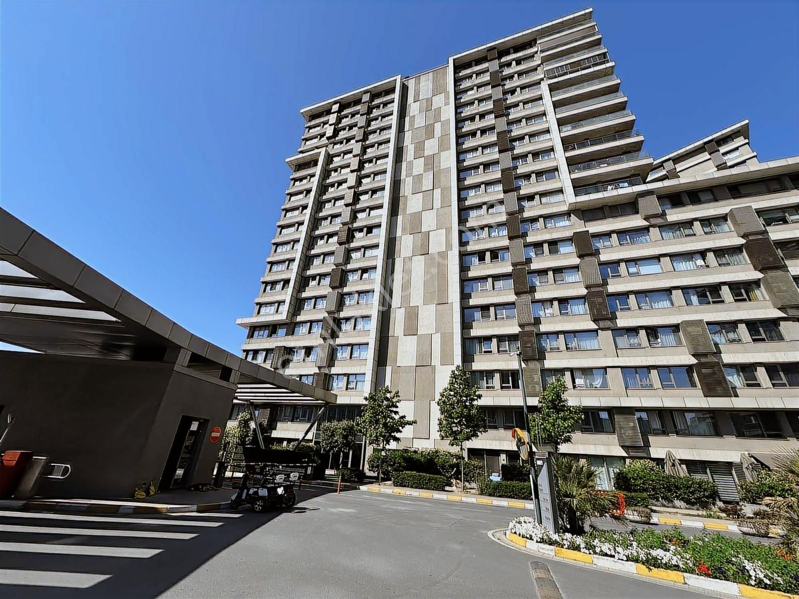 Remax Duygu Ersöz-inistanbul,eşyalı,aydınlık,satılık 1+1 Daire