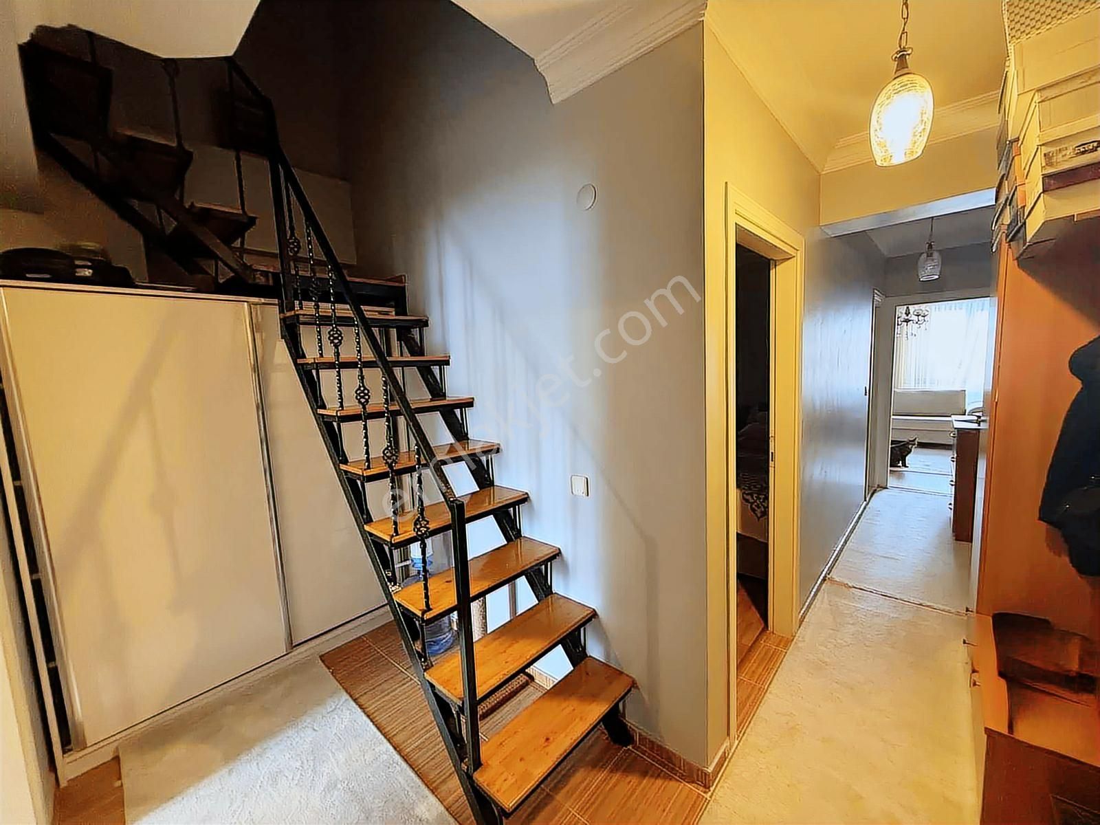 Remax Ozan Tandoğan 'dan Ferah Nezih Dubleks Daire - Görsel 17