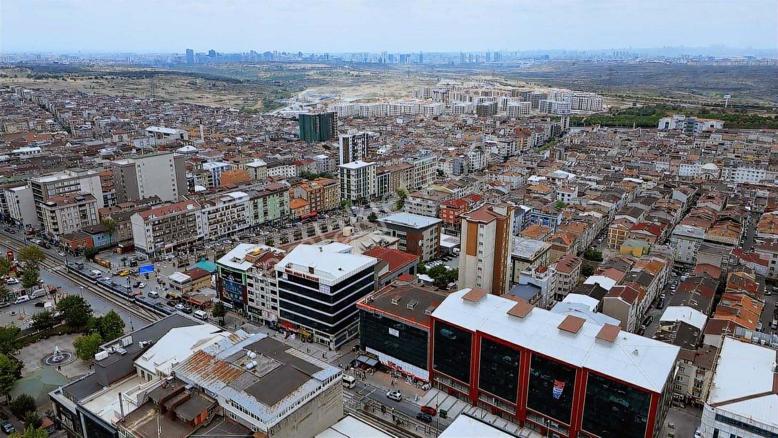 Sultançifliği Tramvay Önü Prestijli Binada Sıfır Ofis Katları - Görsel 32