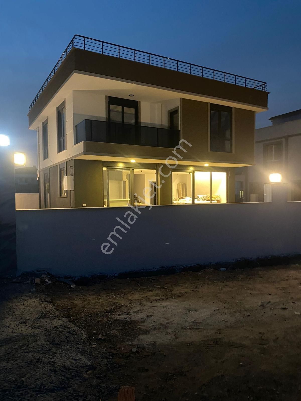 Tekirdağ Çorlu Deniz Manzaralı Müstakil 4+1 Satılık Lüks Villa - Görsel 26