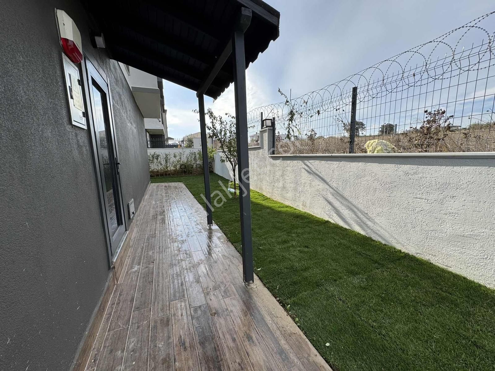 Tekirdağ Çorlu Deniz Manzaralı Müstakil 4+1 Satılık Lüks Villa - Görsel 15