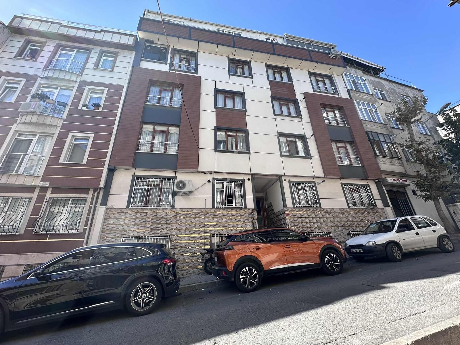 Bayrampaşa Altıntepsi 3+2 Boş Teras&2klima&asansör Genişmutfaklı