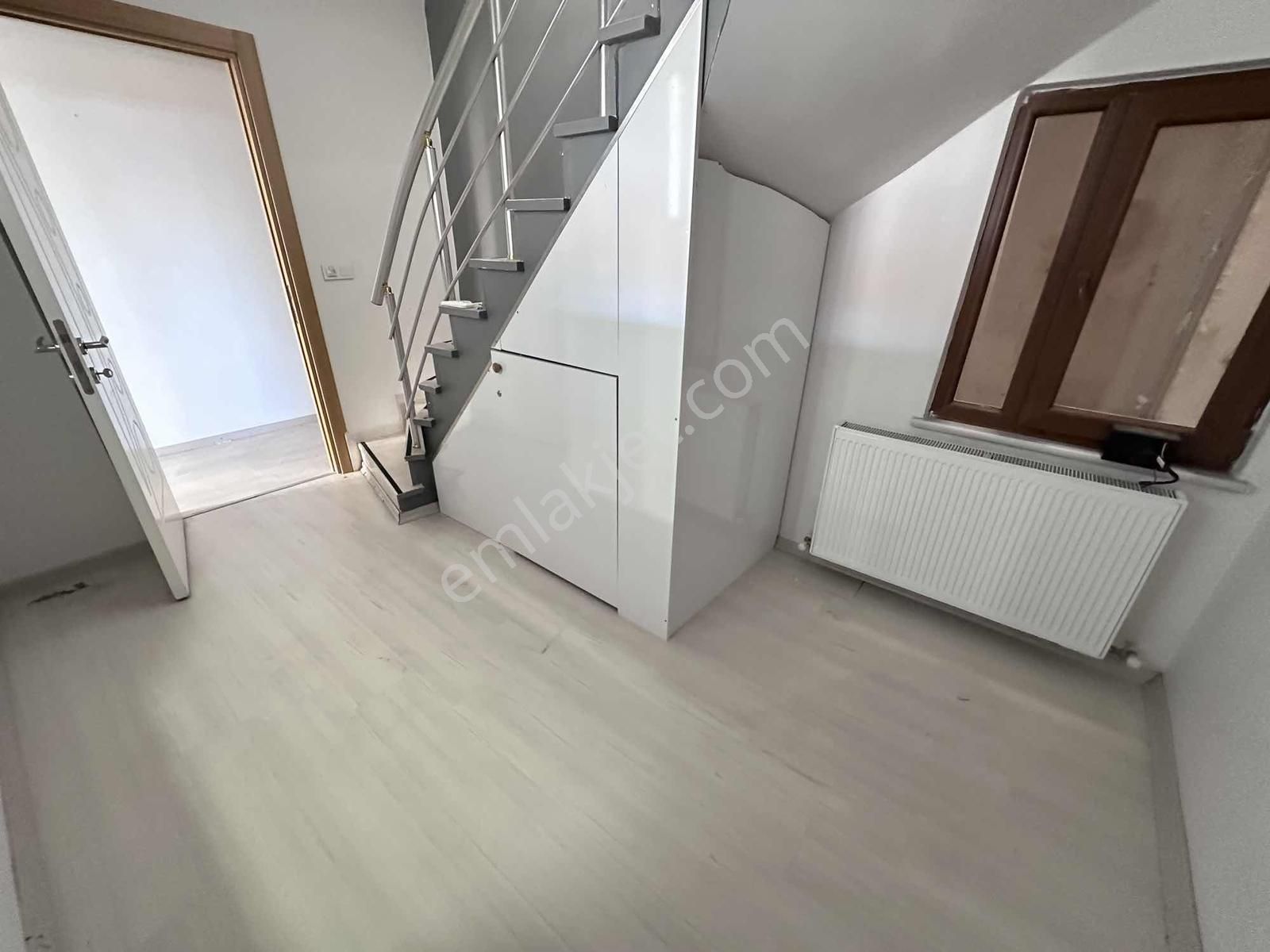 Bayrampaşa Altıntepsi 3+2 Boş Teras&2klima&asansör Genişmutfaklı - Görsel 11