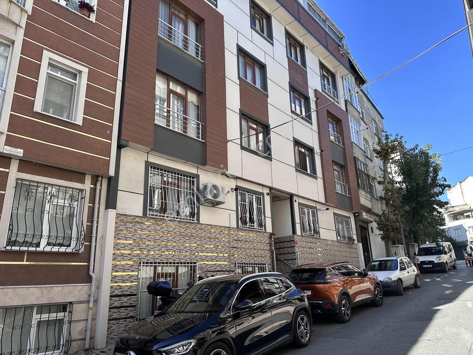 Bayrampaşa Altıntepsi 3+2 Boş Teras&2klima&asansör Genişmutfaklı - Görsel 24