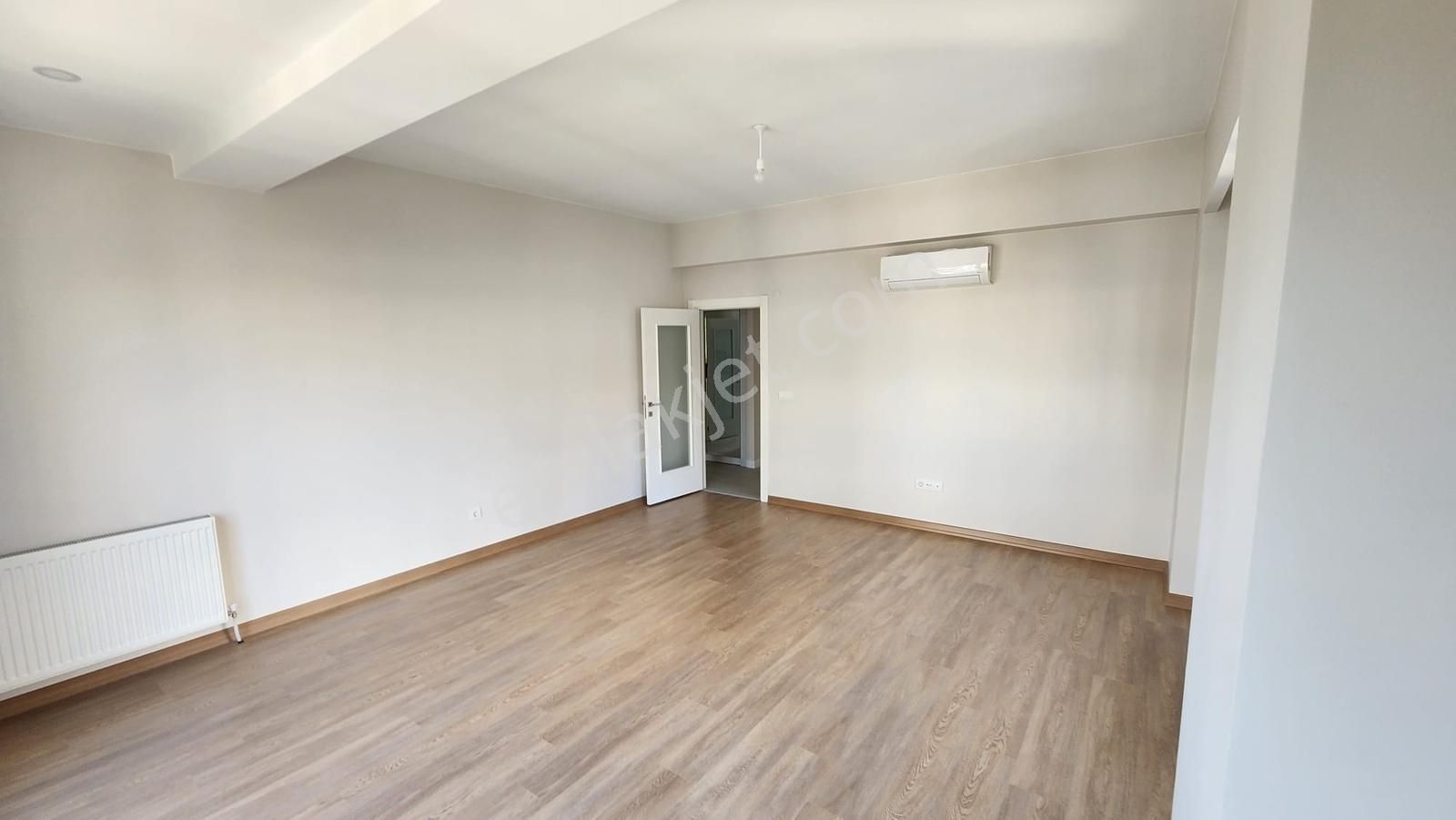 Göztepe'de Marmaraya 200m. Satılık Sıfır 3+1 Daire - Görsel 19