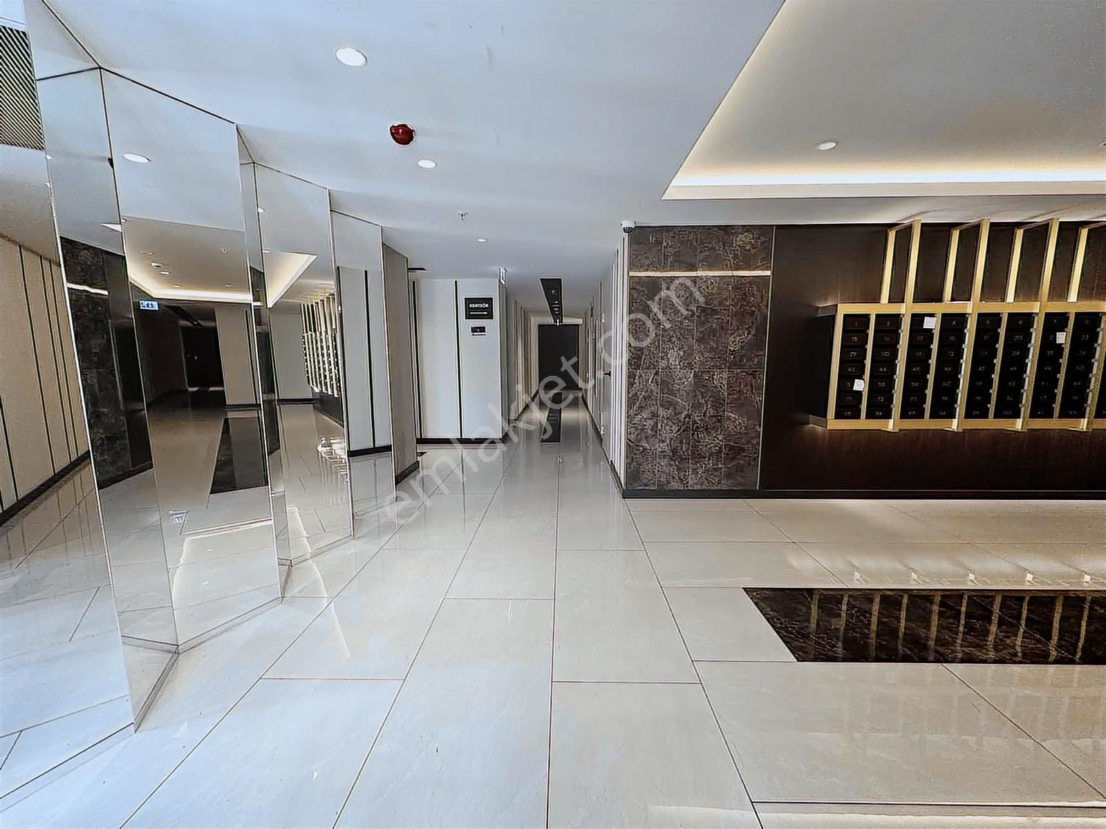 Sevcan Remax Nef Bahçelievler Boş K.mutfak Tapulu Peysj&havuzmnz - Görsel 10