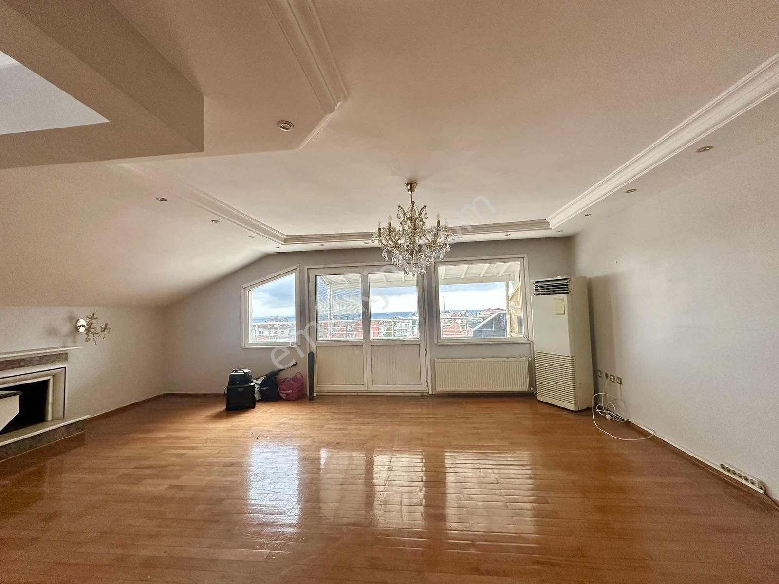 Florya'da Deniz Manzaralı Kiralık Dubleks Daire - Görsel 17