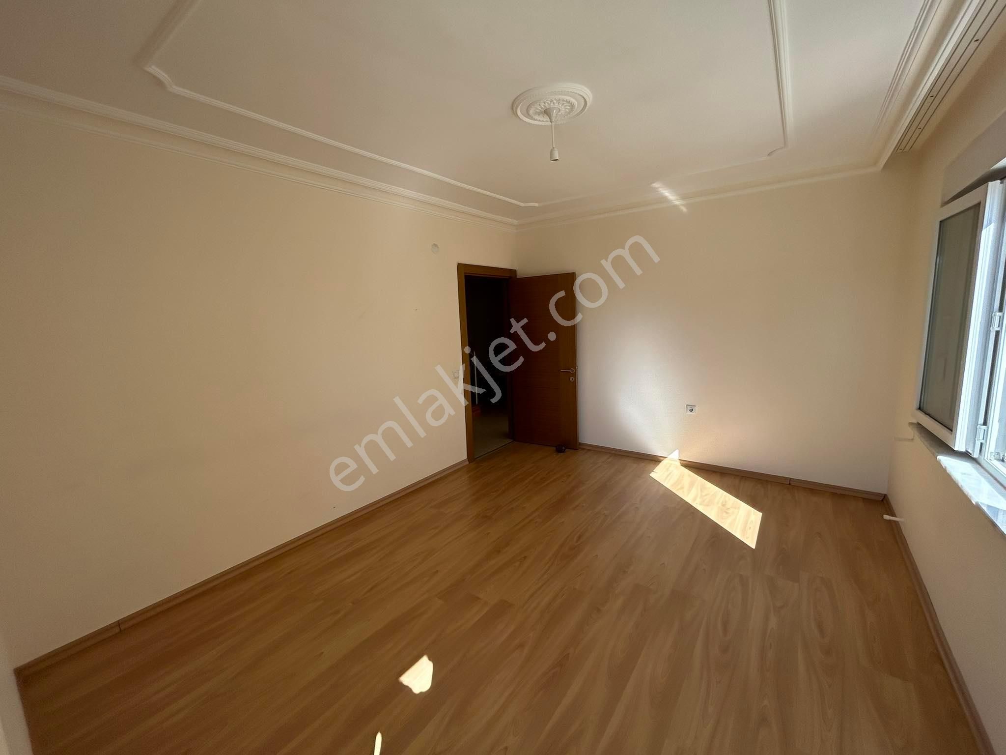 Şafak Emlak Kiralık Toros Mah Havuzlu Site İçerisinde 5+1 280 M2 - Görsel 15