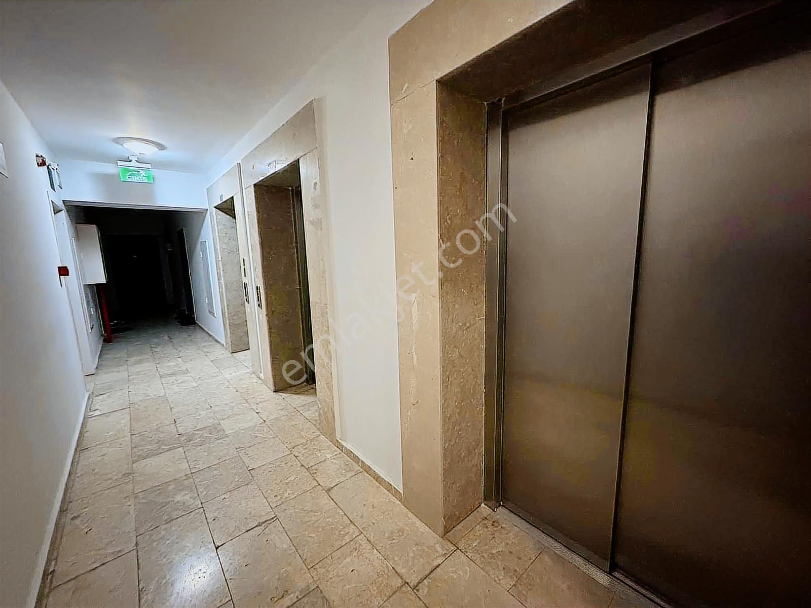 Remax Ozan Tandoğan 2+1 Toki'de Köşe Başı Tramway Yolunda - Görsel 29