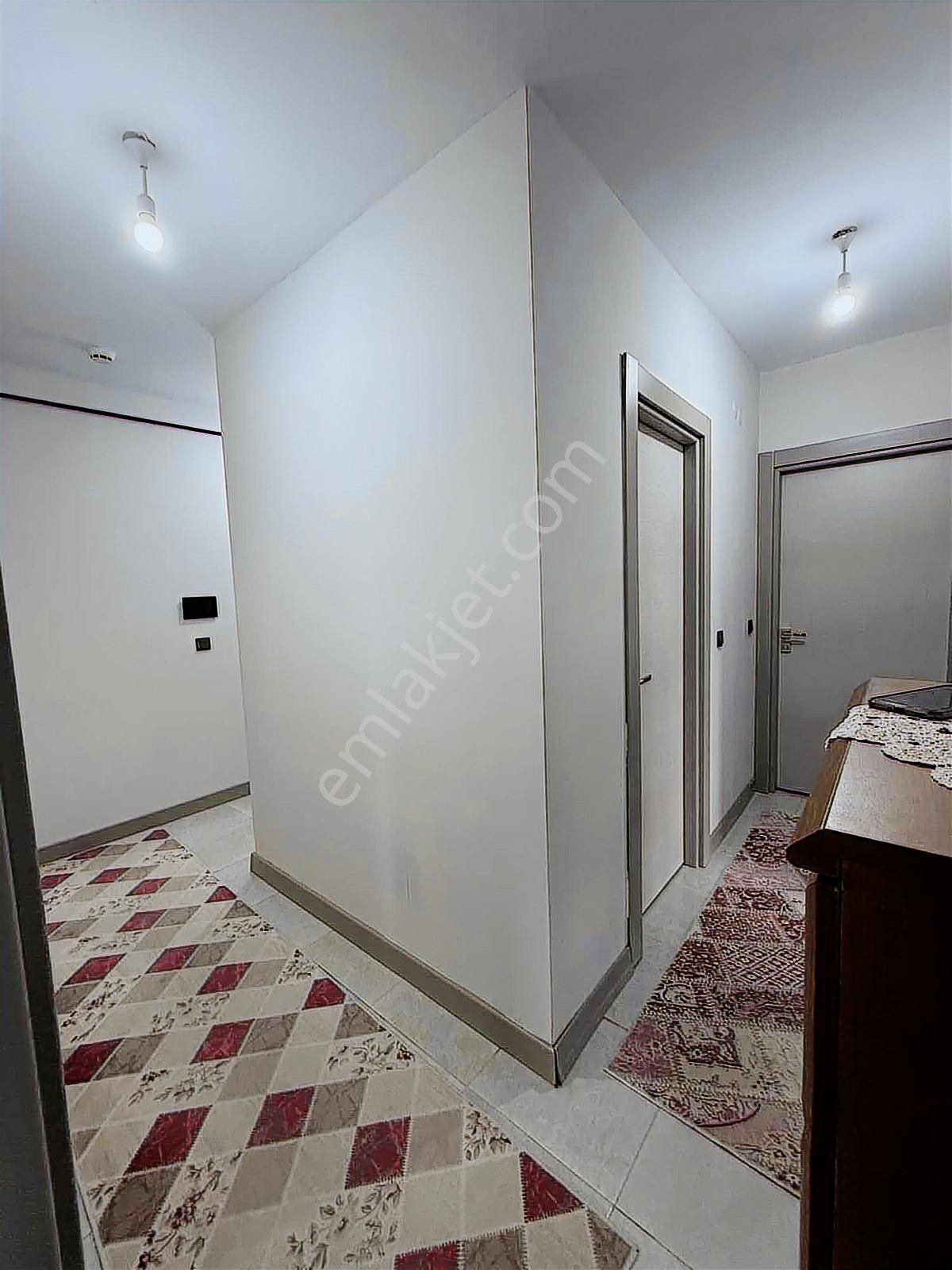 Remax Ozan Tandoğan 2+1 Toki'de Köşe Başı Tramway Yolunda - Görsel 8