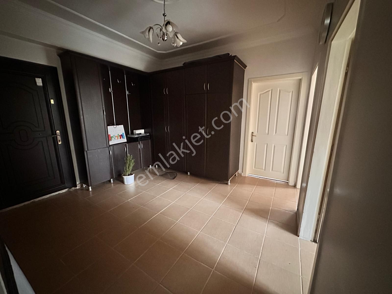 Özçelik İç Mimarlık Ve Gayrimenkulden Diclekentte Kiralık 3+1 Daire - Görsel 9