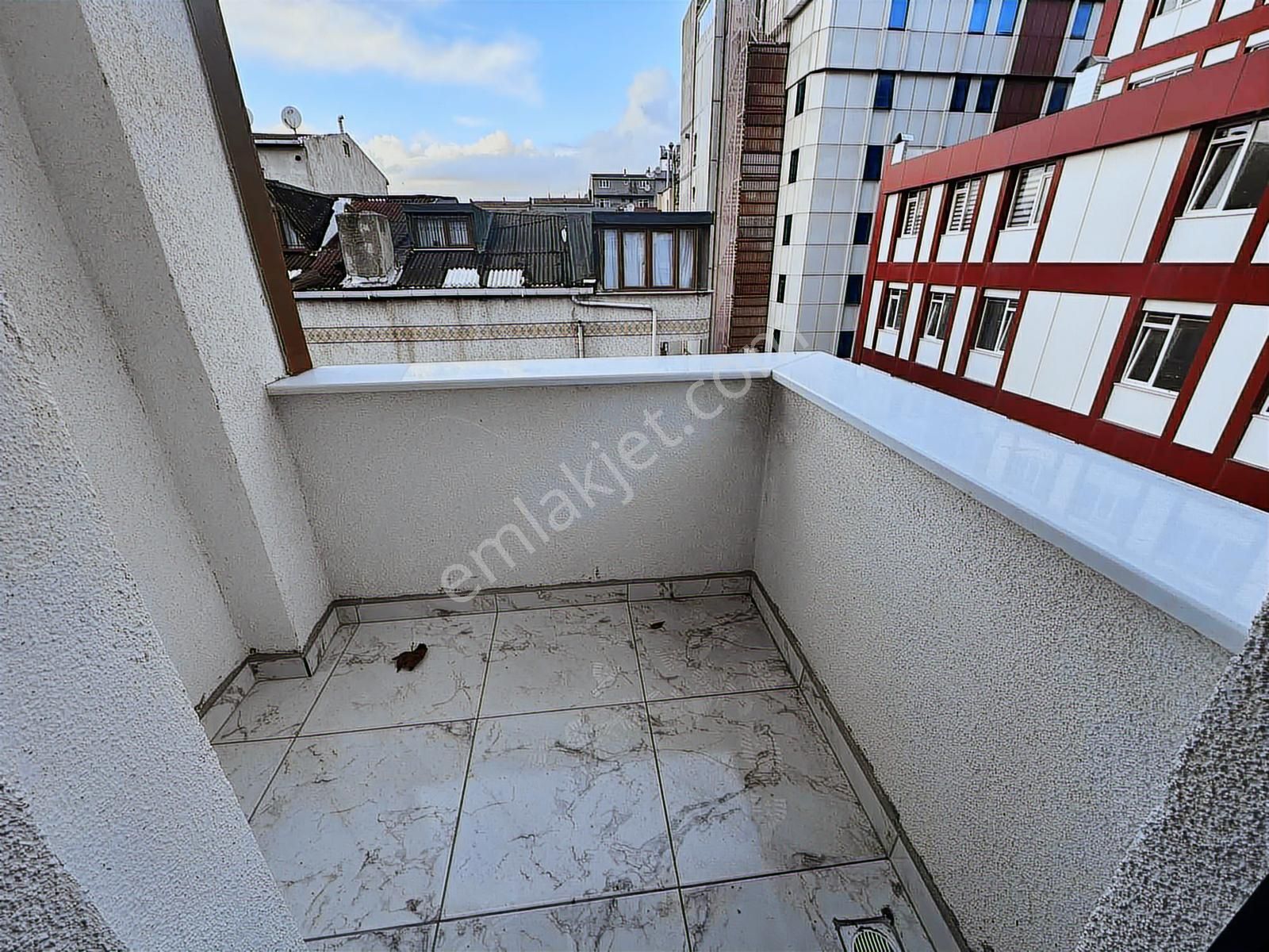 Sultançifliği Tramvay Durağı Arkası Boş Asansör&balkonlu Satılık - Görsel 8