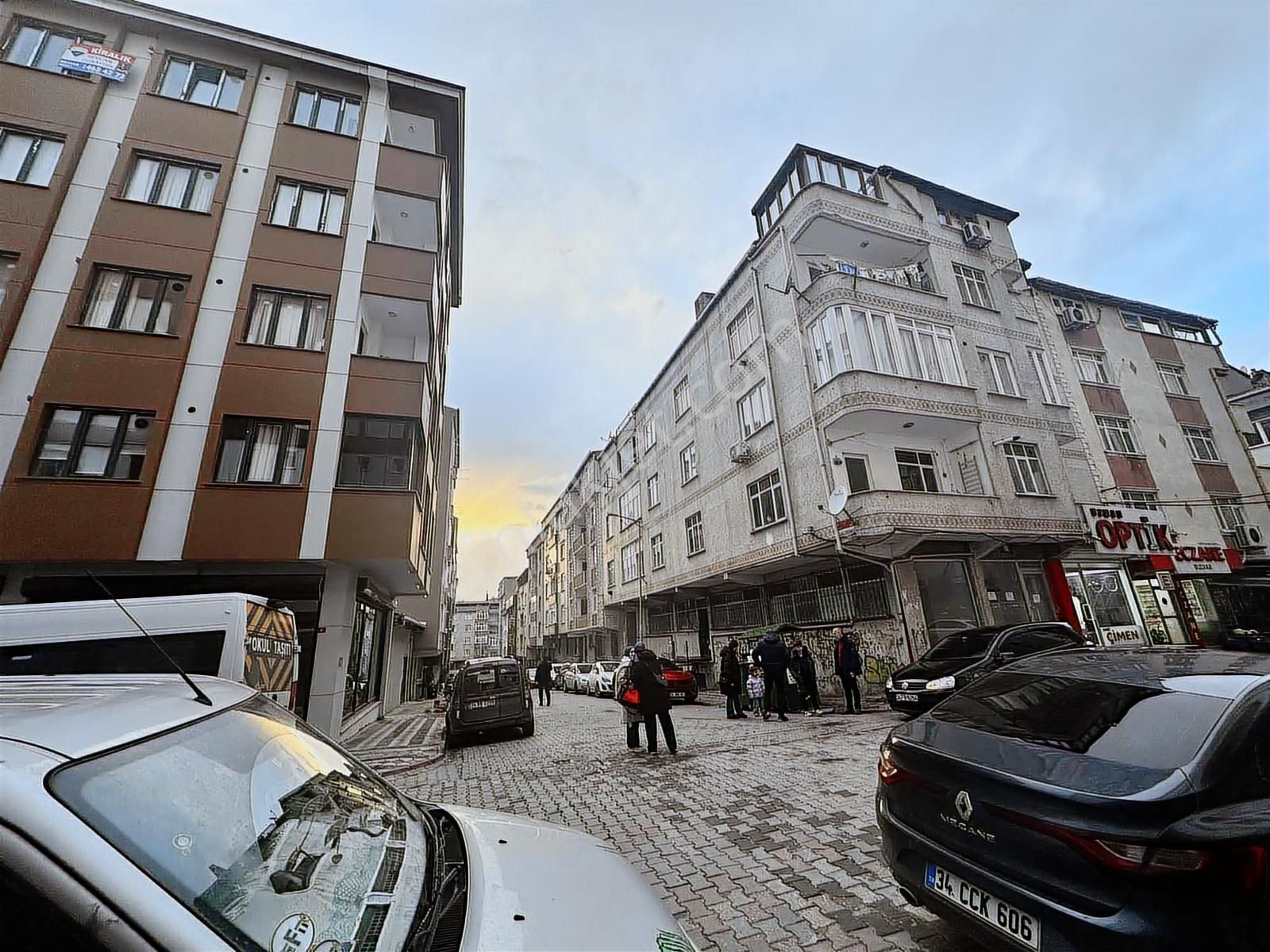 Sultançifliği Tramvay Durağı Arkası Boş Asansör&balkonlu Satılık - Görsel 10