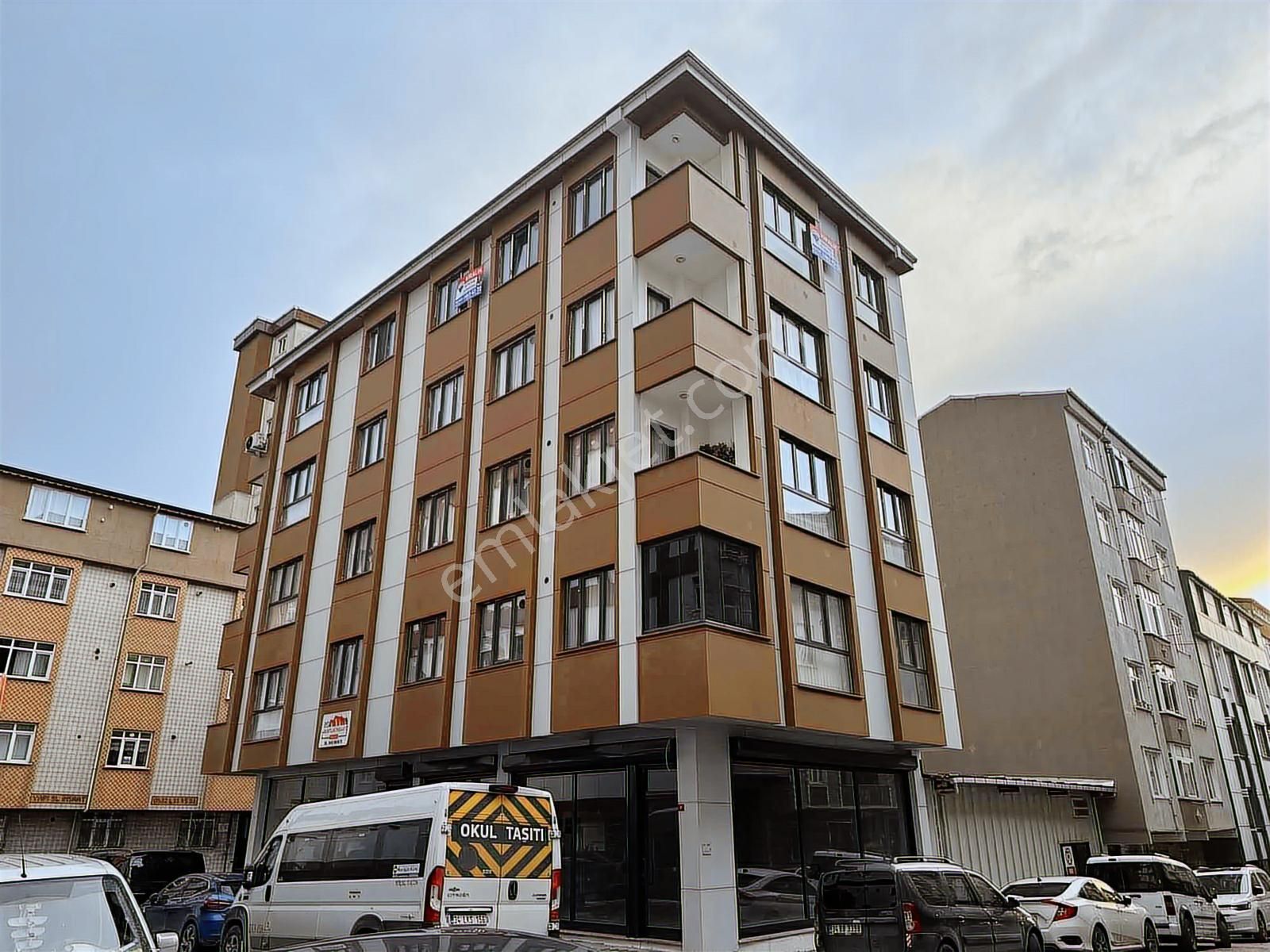 Sultançifliği Tramvay Durağı Arkası Boş Asansör&balkonlu Satılık - Görsel 19