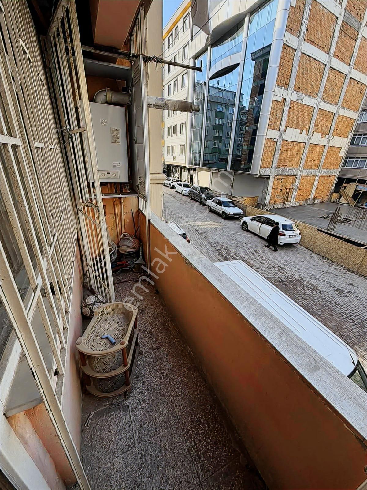 Remax Ozan Tandoğan 2+1 Kiralık Eşyalı - Görsel 16