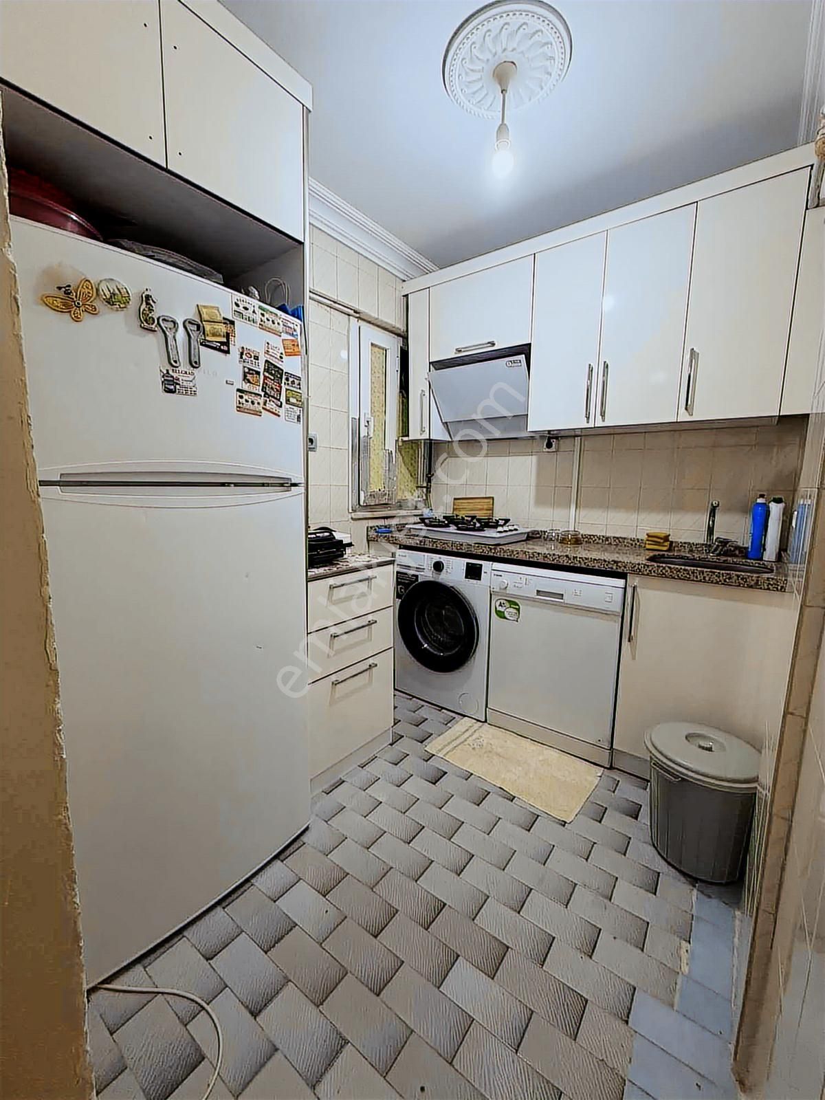 Remax Ozan Tandoğan 2+1 Kiralık Eşyalı - Görsel 3