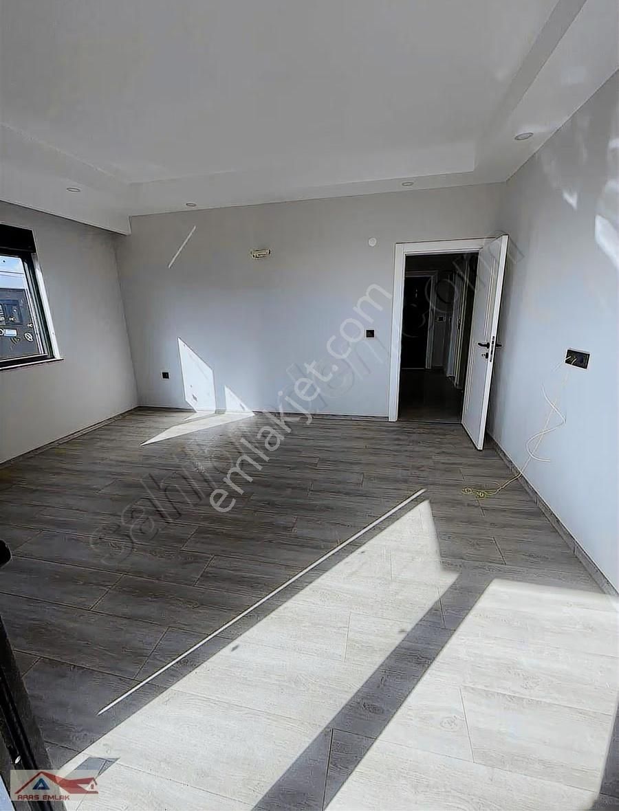 Site İçinde Kaçmaz Ara Katta Ferah2+1 Kaçmaz Daire - Görsel 14