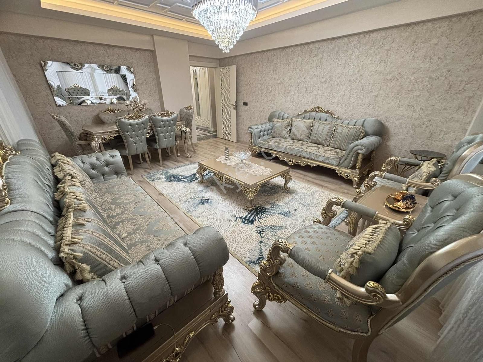 Aktif'ten Kongre Merkezi Arkasında Emsalsiz Genişlikte Daire!!!