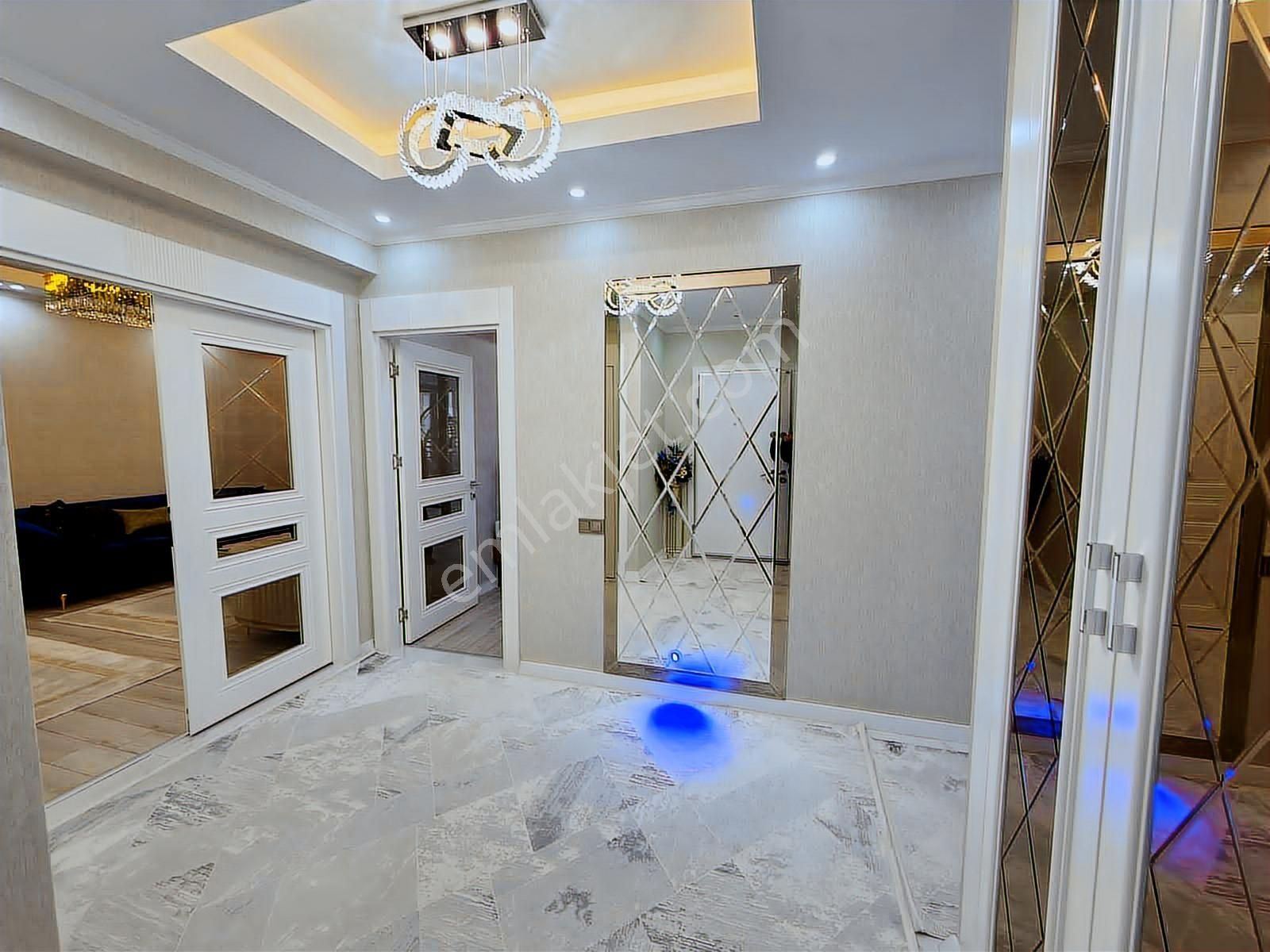 Aktif^ten Karataşın En Prestijli Sitesinde Satılık 3.5+1 Daire - Görsel 4