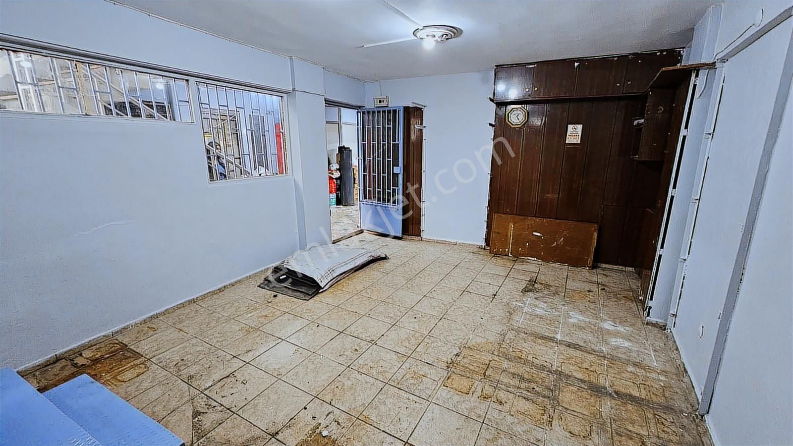 Beyazıt Gedikpaşa Da Cadde Üzeri 26 M2 Kiralık Dükkan - Görsel 10