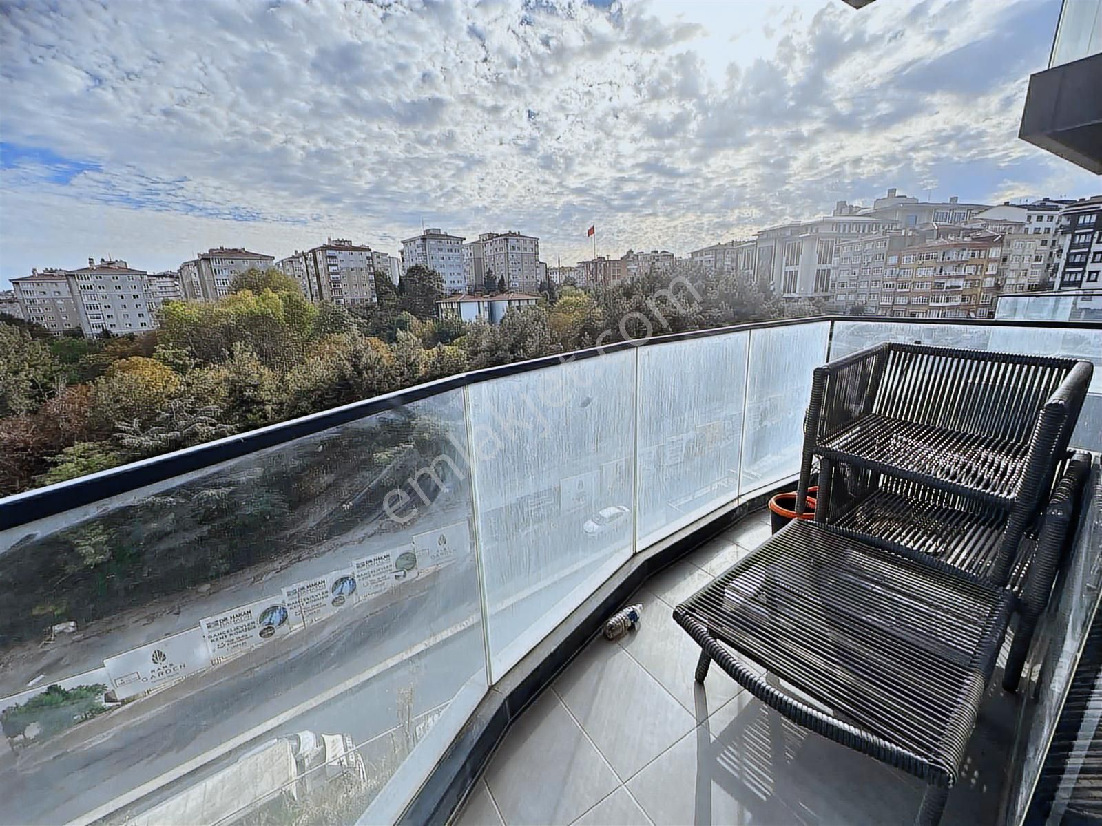 Sevcan Remax Nef Bahçelievler Komple Lüksyenieşyalı 90m2net 2+1 - Görsel 4