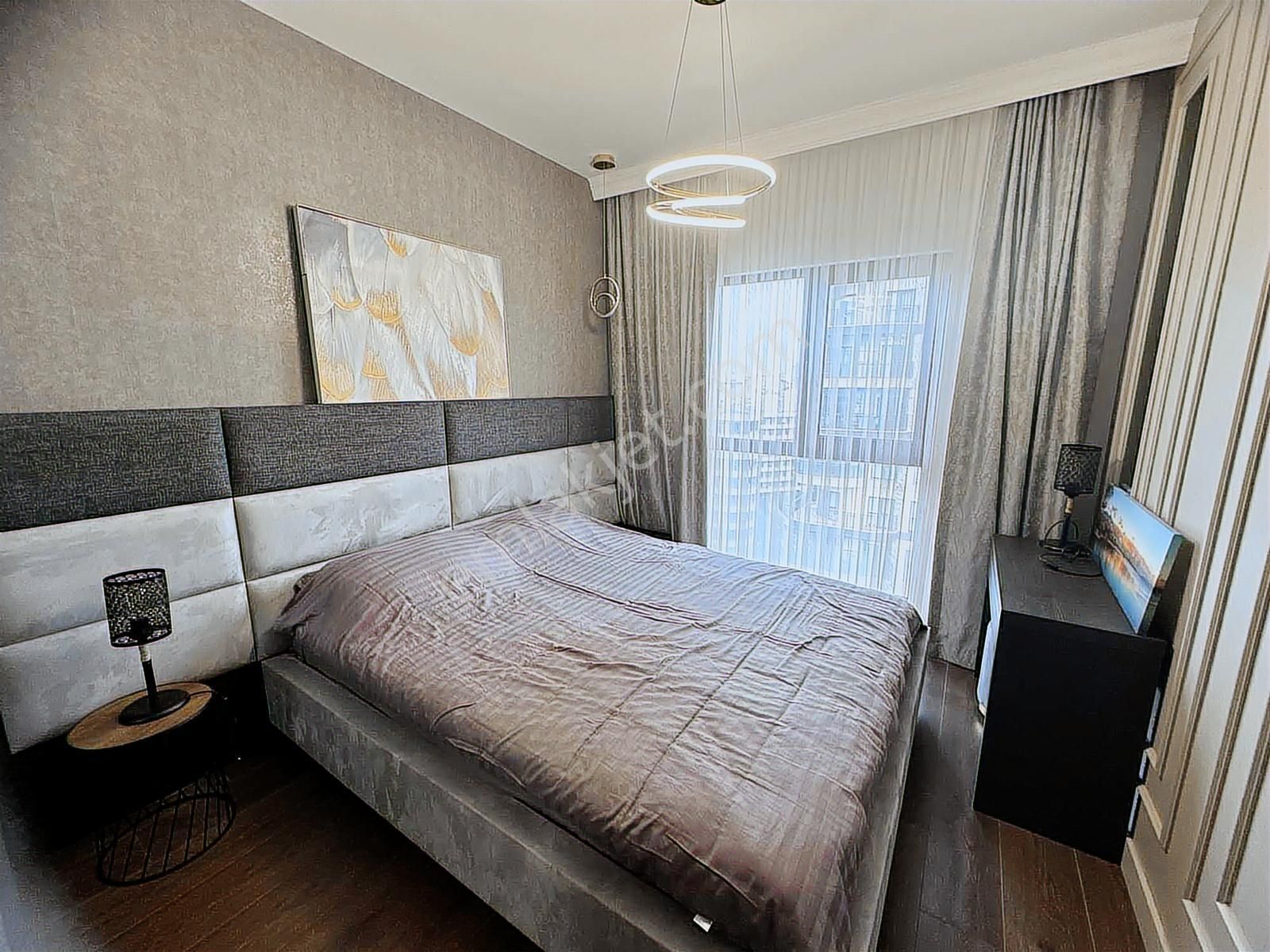 Sevcan Remax Nef Bahçelievler Komple Lüksyenieşyalı 90m2net 2+1 - Görsel 22