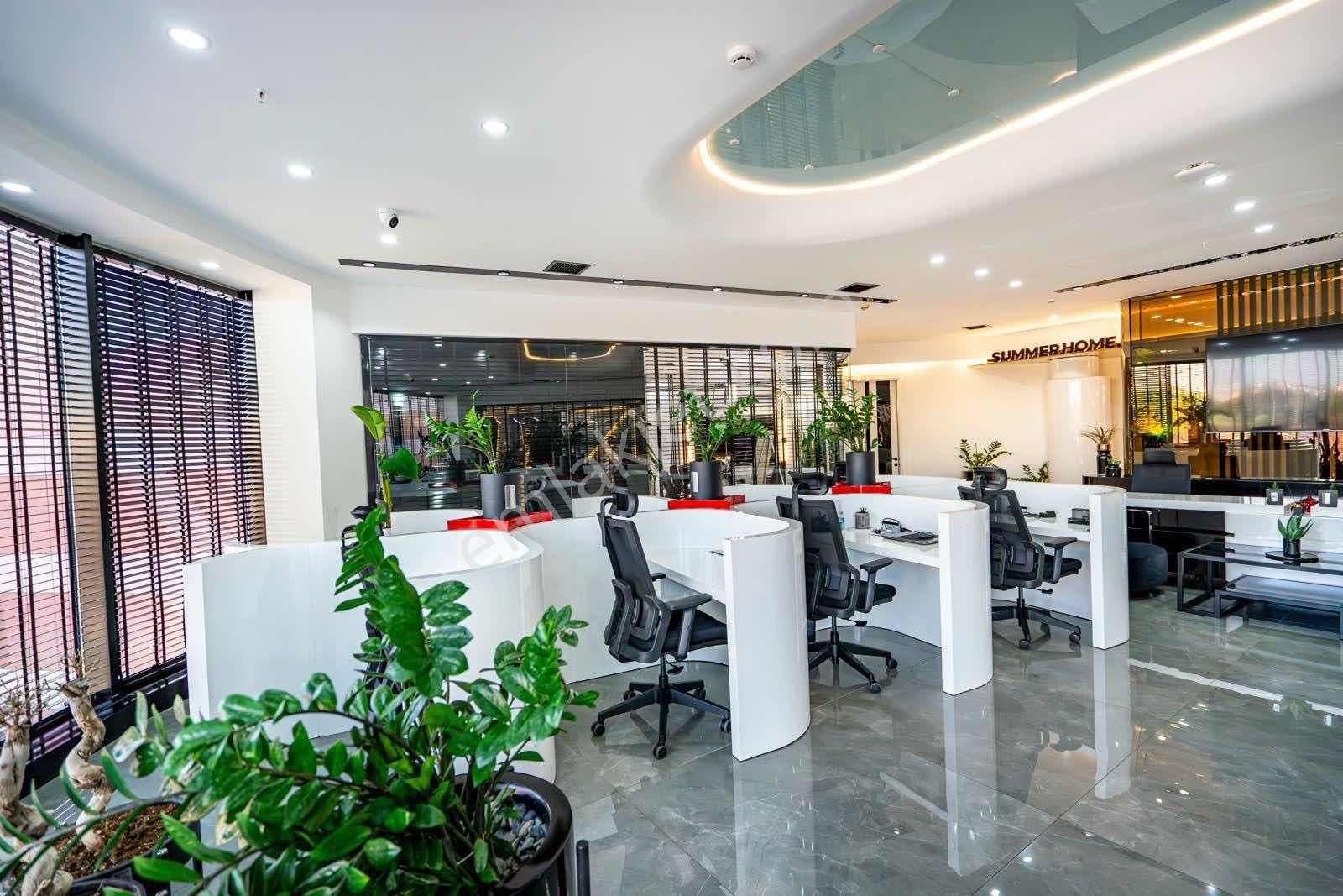 Dünya Ticaret Merkezi Egs De 420 M2 Satılık Dükkan - Görsel 8