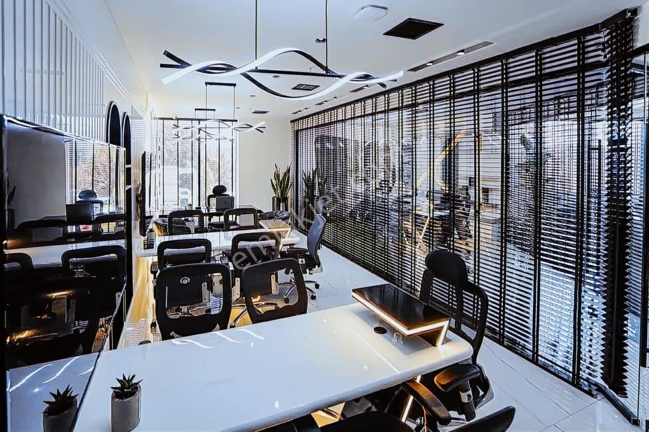 Dünya Ticaret Merkezi Egs De 420 M2 Satılık Dükkan - Görsel 24