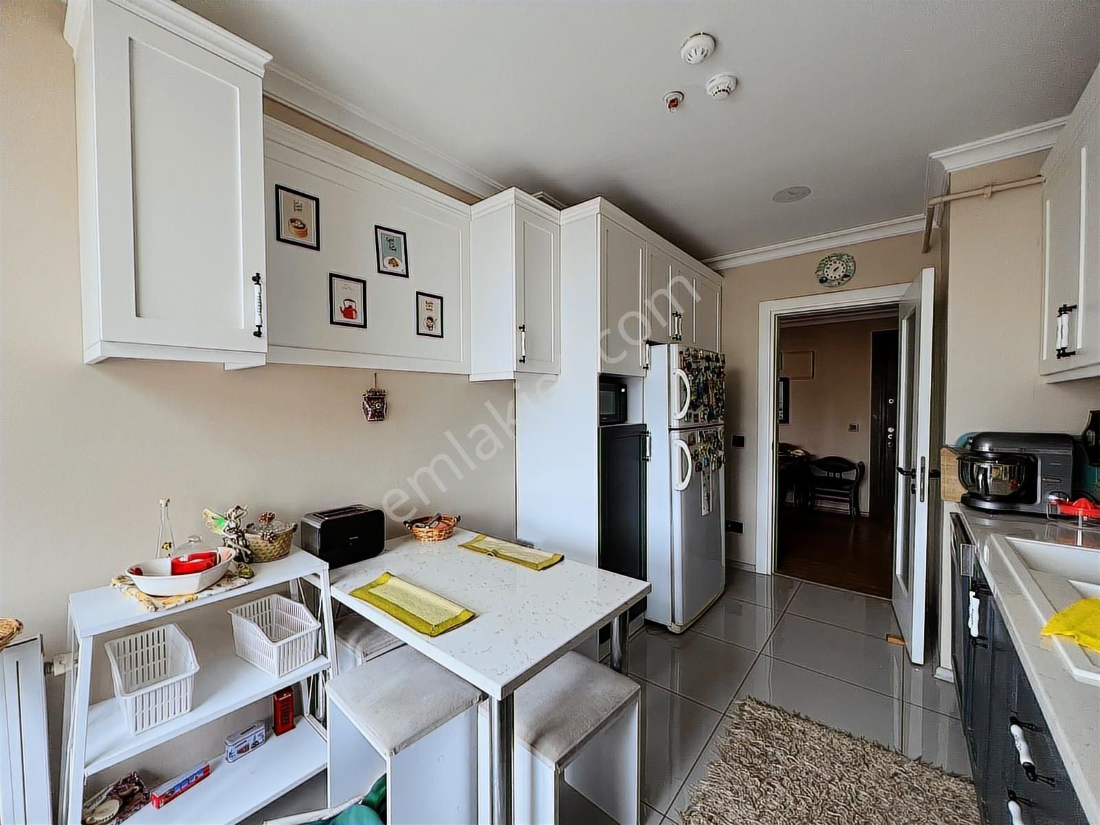 Bahçeşehir Spradon Kuleler 2+1 Teraslı İçi Yapılı Satılık Daire - Görsel 11