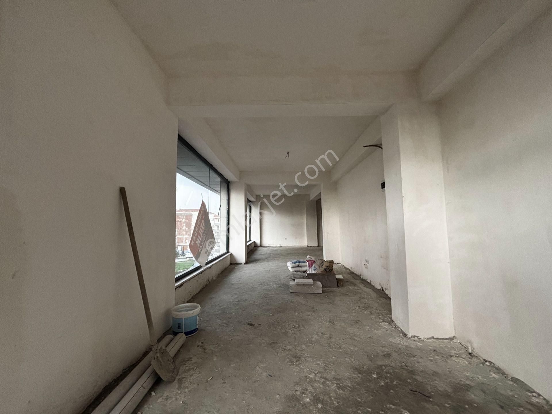 Nexthouse'dan Kocasinan'da Cadde Üzeri Köşe 85m2 Satılık Dükkan - Görsel 3