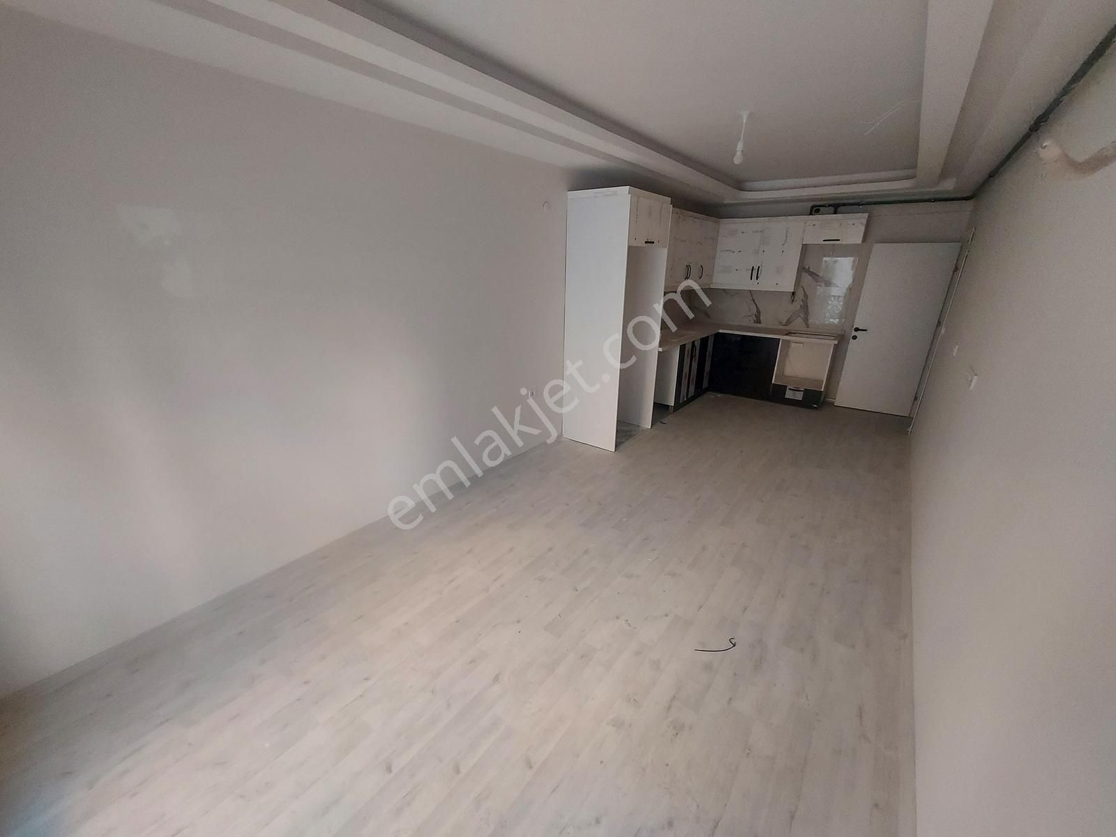 Seferihisar Yerden Isıtmalı Kiralık 2+1 Daire !!! - Görsel 4