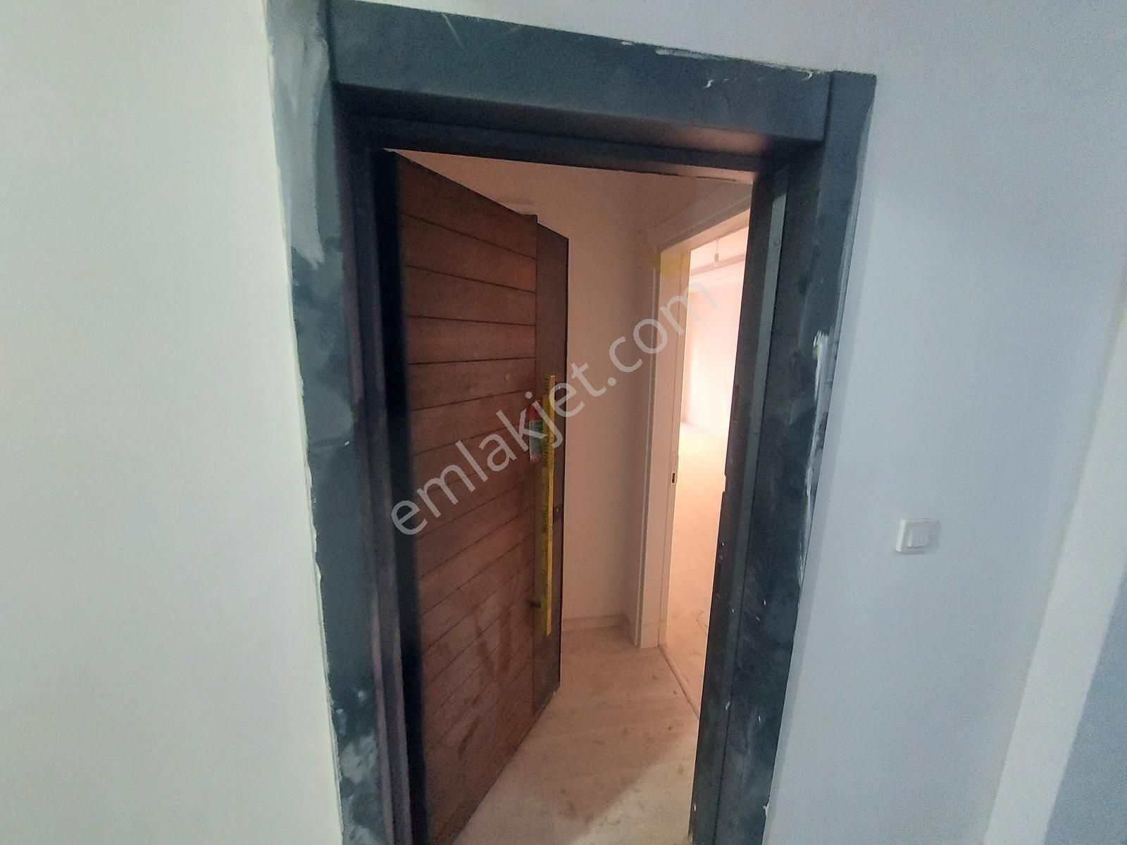 Seferihisar Yerden Isıtmalı Kiralık 2+1 Daire !!! - Görsel 23