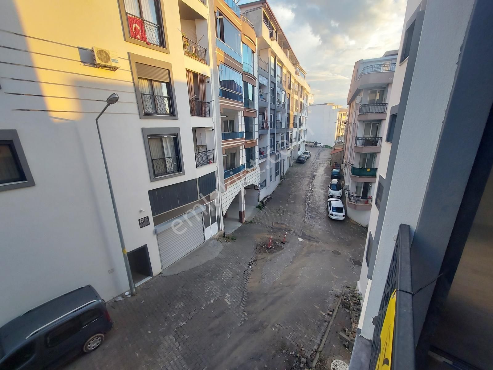Seferihisar Yerden Isıtmalı Kiralık 2+1 Daire !!! - Görsel 5