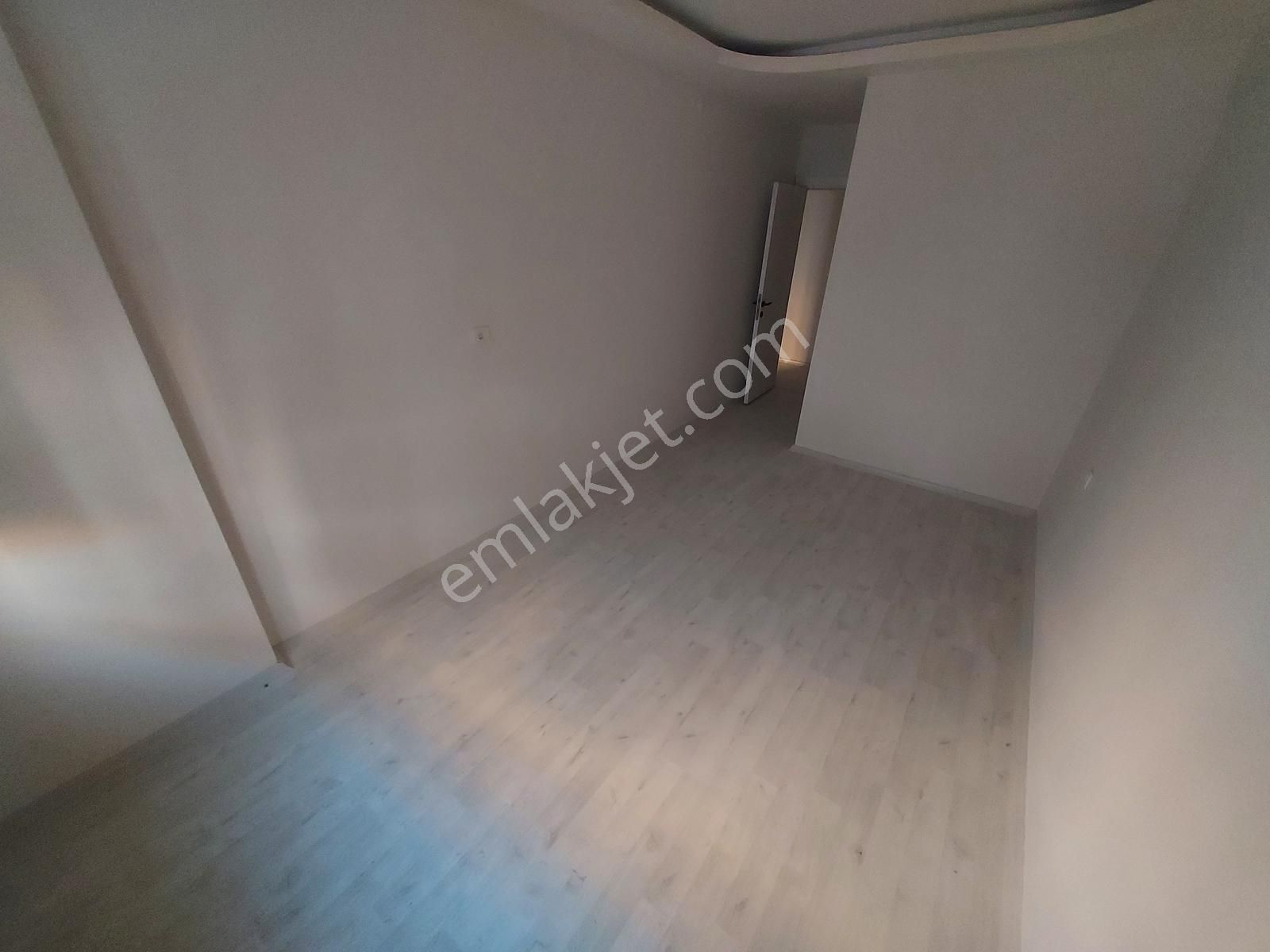 Seferihisar Yerden Isıtmalı Kiralık 2+1 Daire !!! - Görsel 3