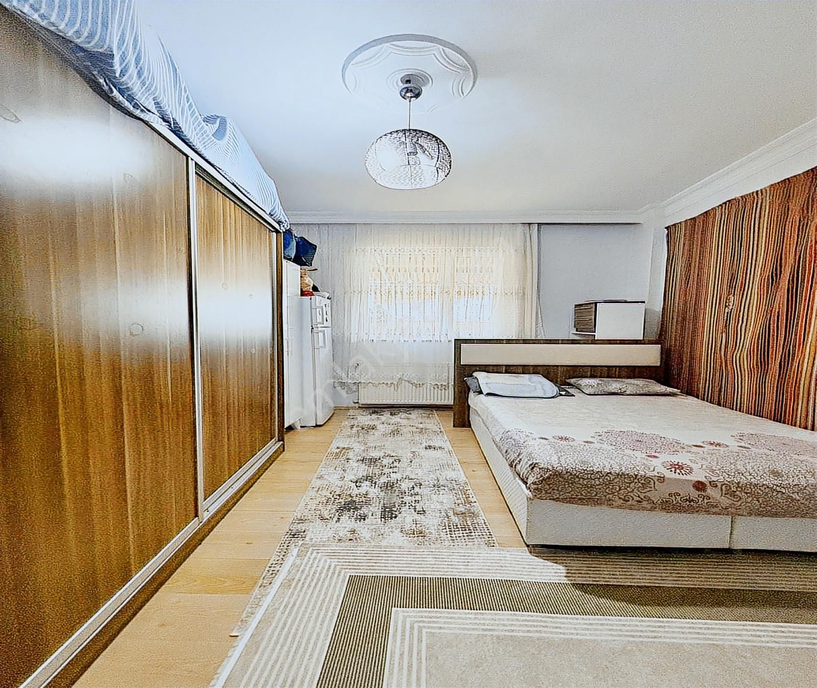 Kıraç Atatürk Mahallesinde 2+1 Bahçekatı 100m2 Daire 2.070.000tl - Görsel 24