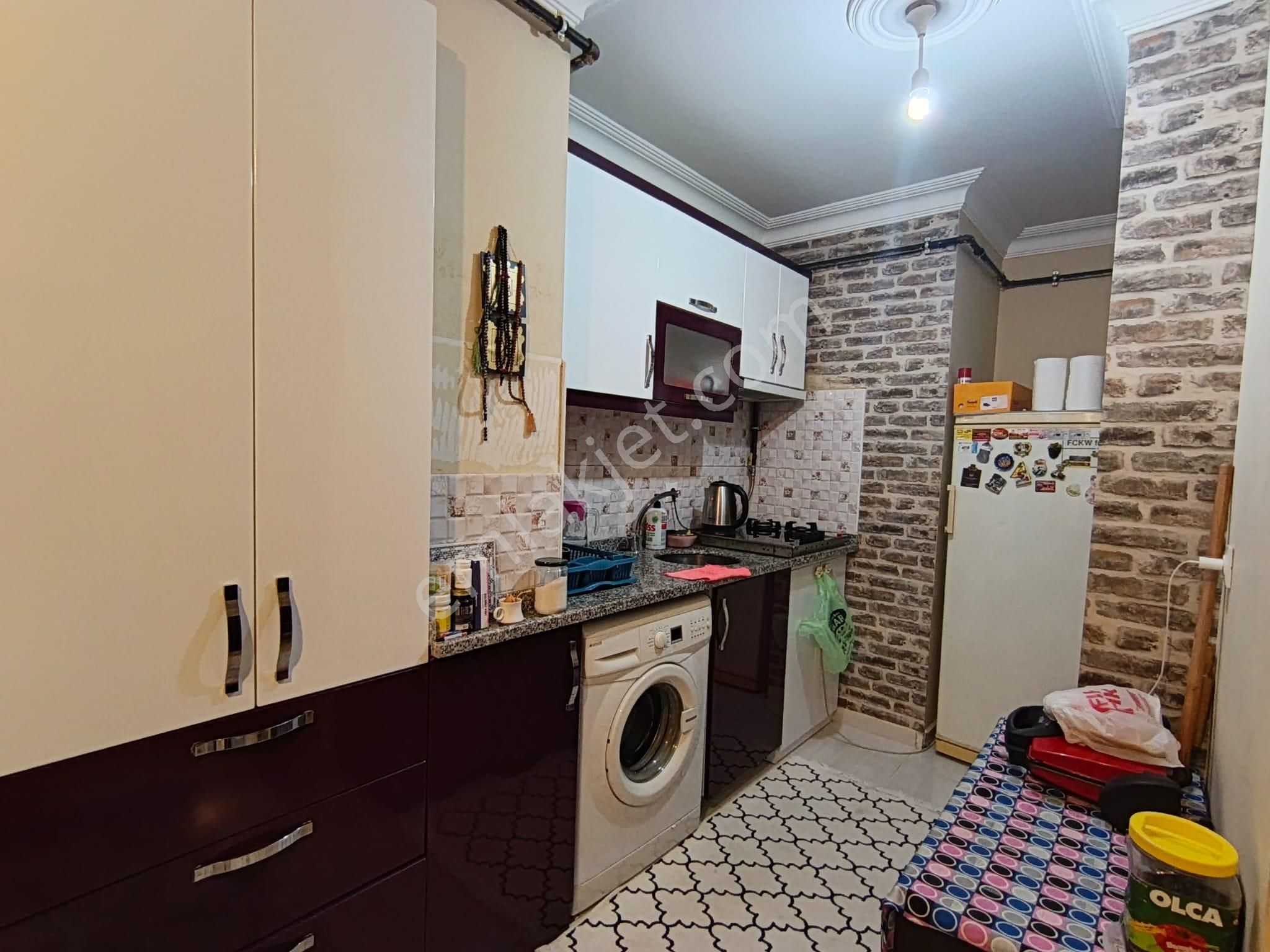 Çekmeköy Mh Merkez Mh Köroğlu Cad Üstünde Satılık 1+1 65m² Yüksek Giriş Daire - Görsel 6