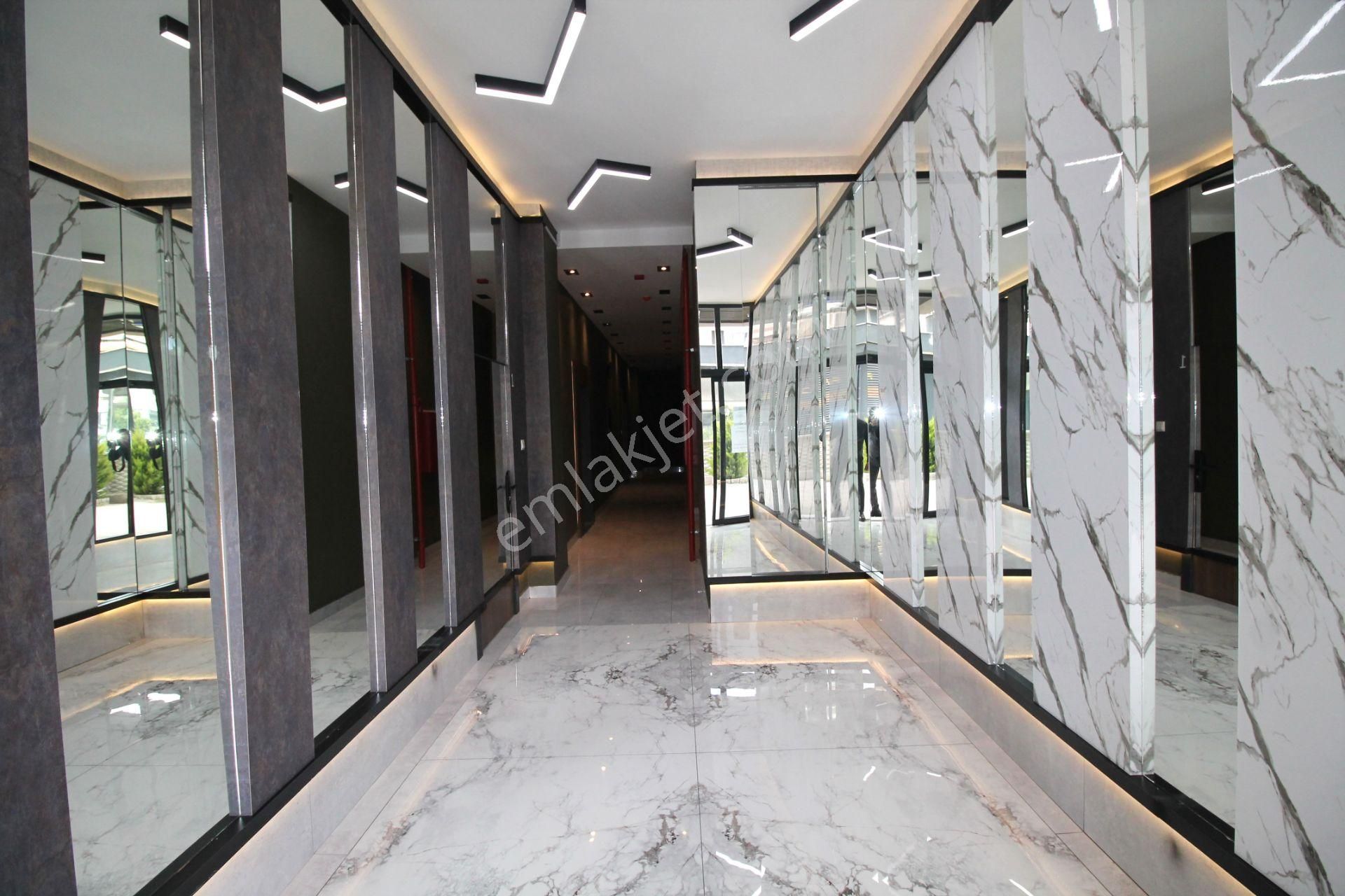 Retro’dan Mezitli’de Lüks Konsept Full Eşyalı Kiralık 1+1 - Görsel 13