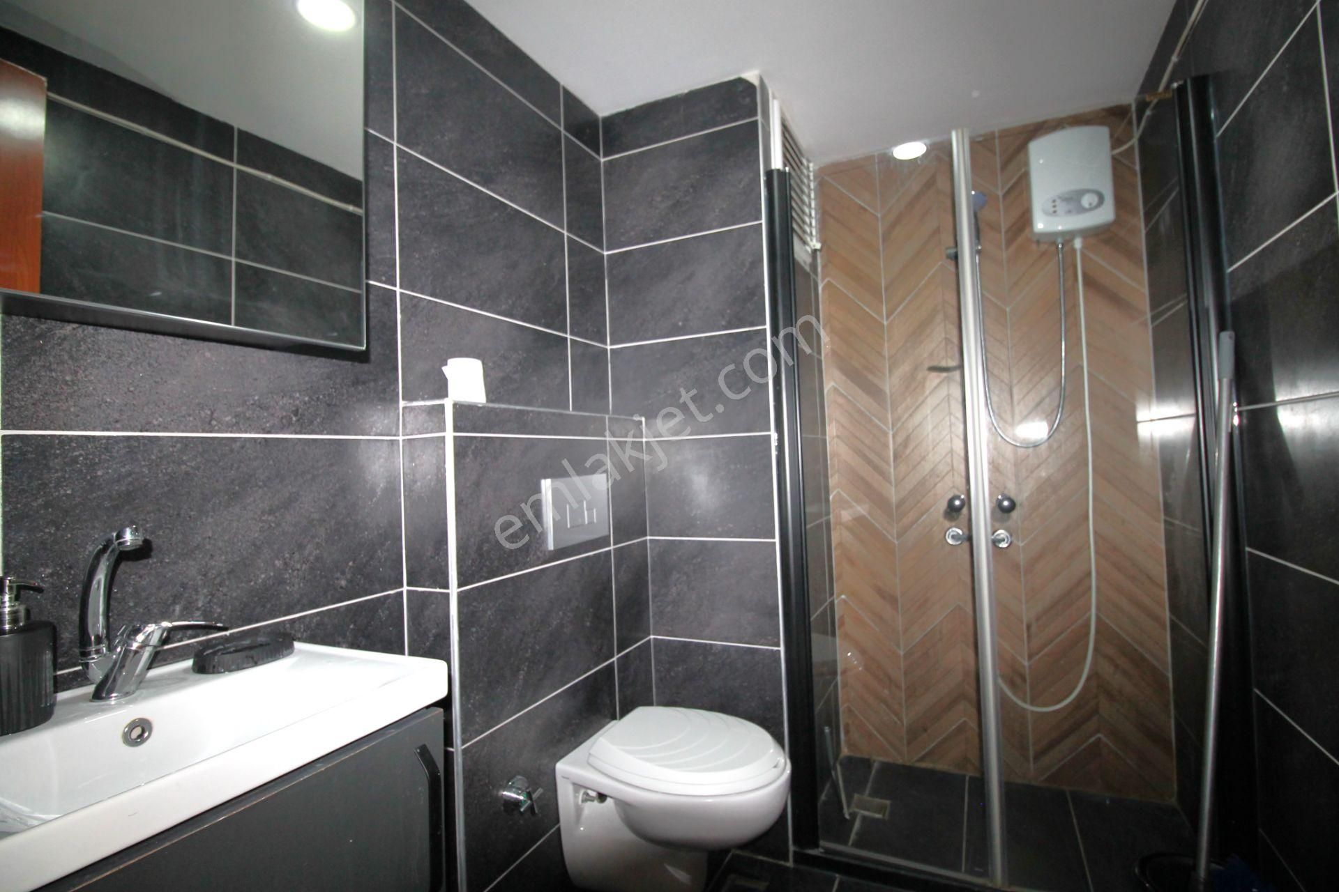 Retro’dan Mezitli’de Lüks Konsept Full Eşyalı Kiralık 1+1 - Görsel 11