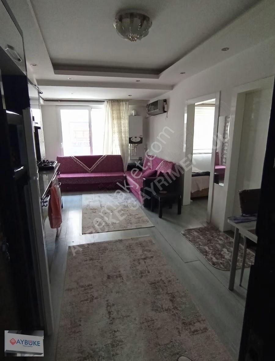 Kayalık Caddesin'de Fırsat 2+1 Apart - Görsel 3