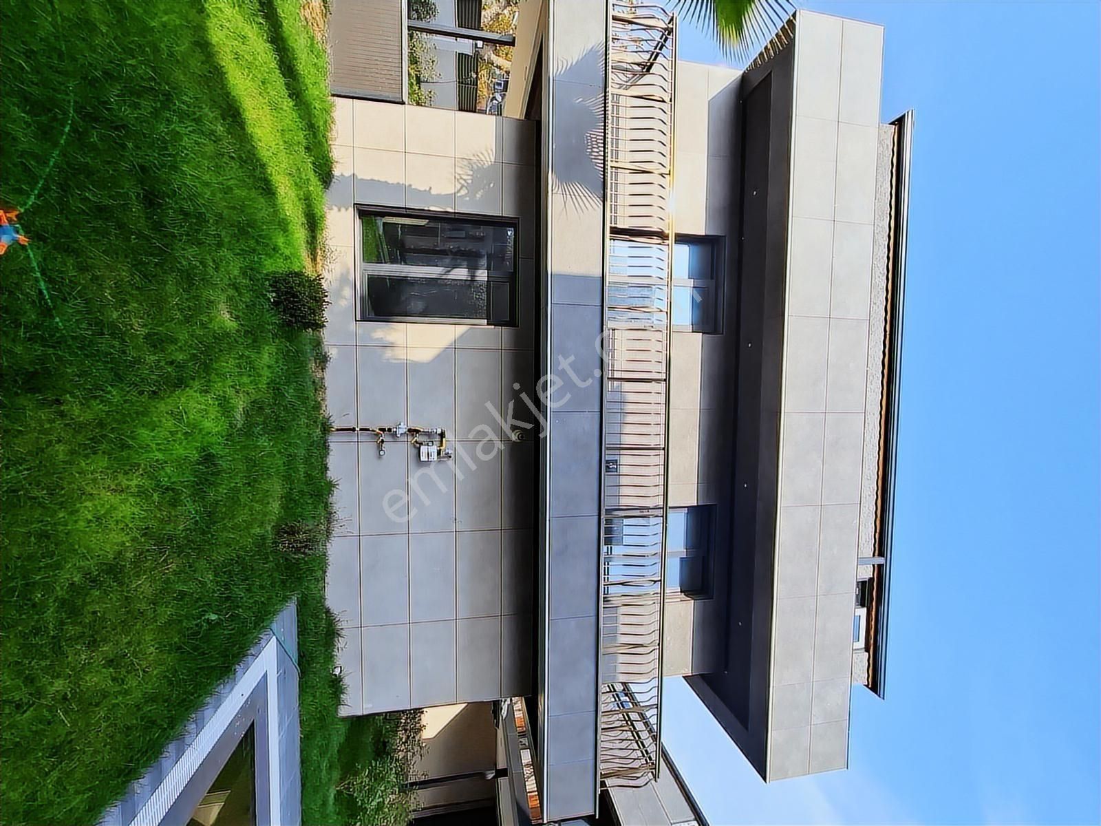 Altın Emlaktan Butik Sitede Denize Yakın Müstakil Havuzlı Villa - Görsel 17