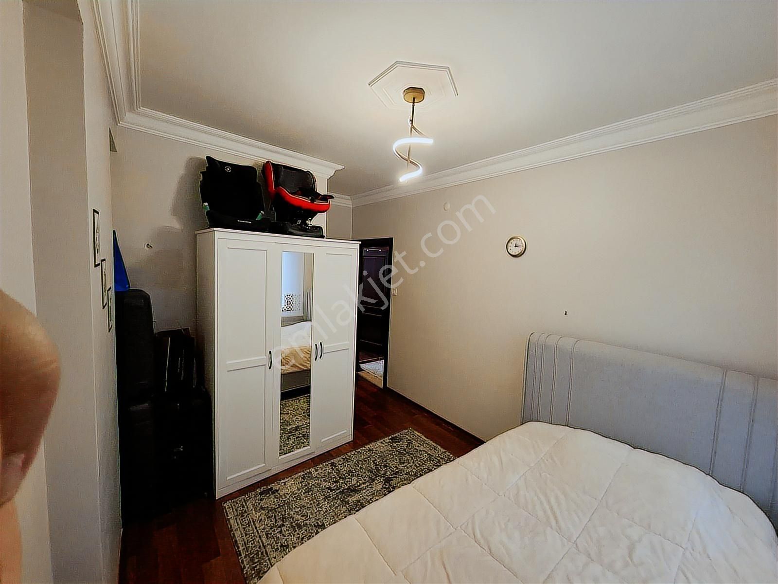 Altın Emlaktan Zeytinburnu Merkezde 4+1 170 M2 Geniş Daire - Görsel 7