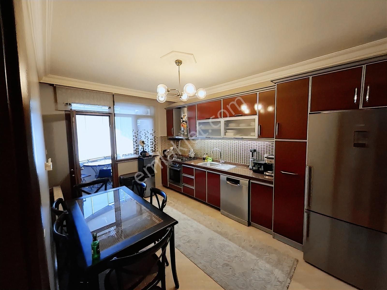 Altın Emlaktan Zeytinburnu Merkezde 4+1 170 M2 Geniş Daire - Görsel 16