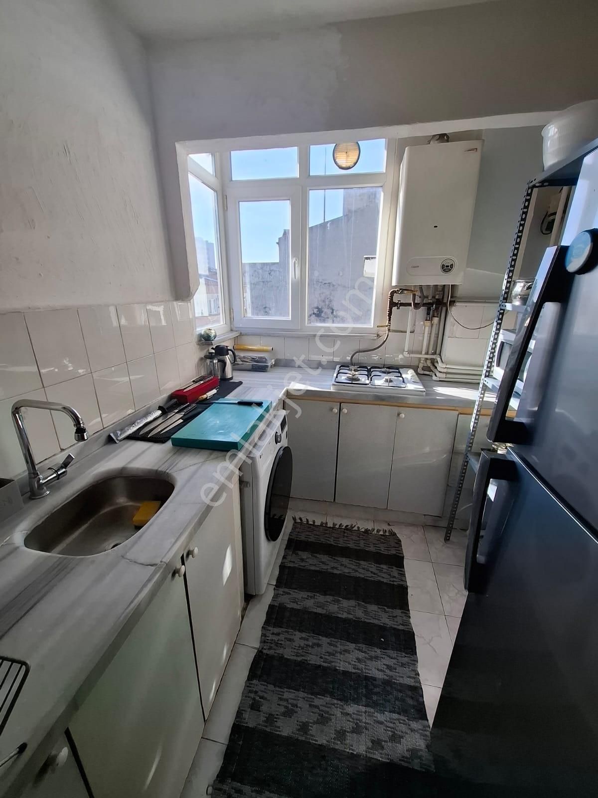 Bakırköy Cevizlikte Yatırımlık Veya Konuta 1+1 Satılık Daire - Görsel 4