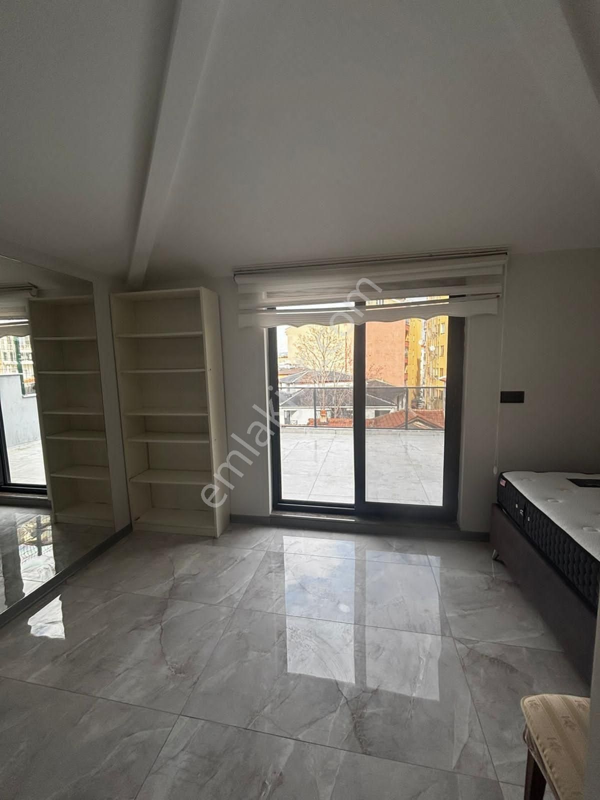 İkiyıllık Binada Full.eşyalı 2+1 Apart - Görsel 5