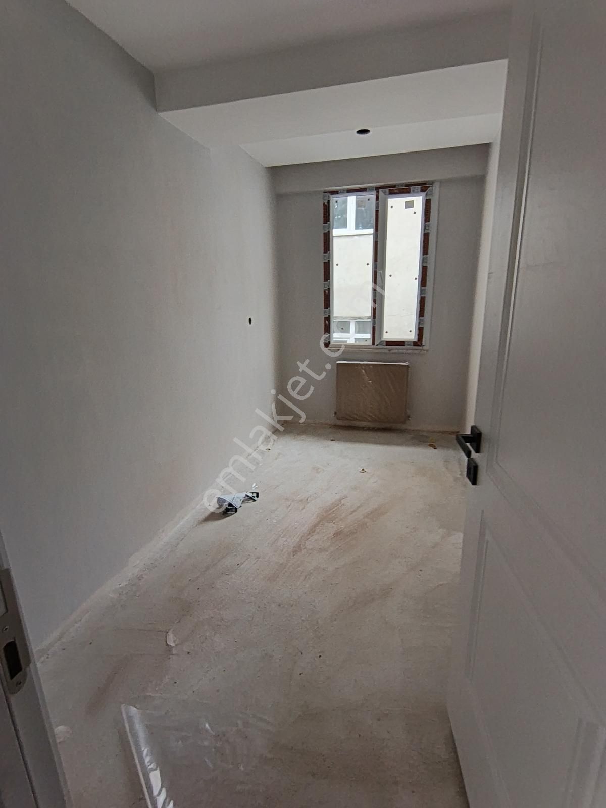 Kanarya'da Kapalı Otoparklı, Göl Manzaralı Sıfır 3+2 Dubleks - Görsel 22