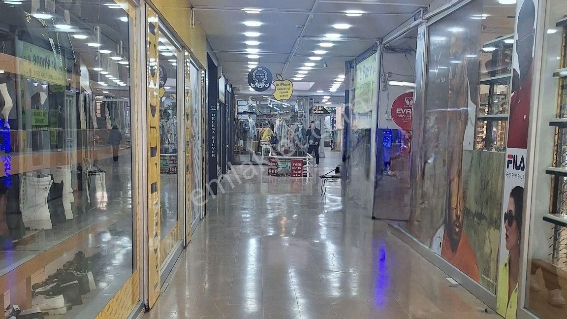 Üstün Pasajında 2 Dükkan 2 Tapu Birleştirilmiş Köşe Dükkan - Görsel 5