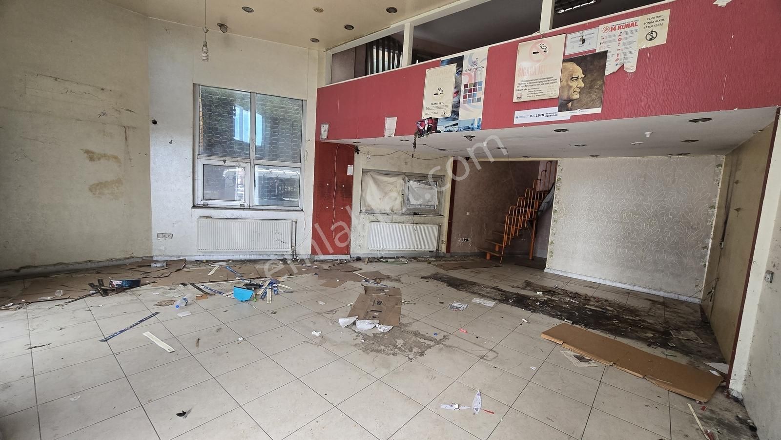 Ekol Center İş Merkezinde Köşe Konum Kiralık Dükkan - Görsel 18